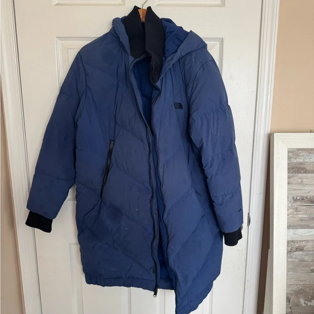 BLUE HOODED PUFFER COAT - Picture 1 of 6